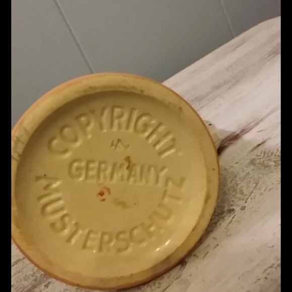 Think Oktoberfest! 1950's Musterschutz Lidded Stein - Picture 5 of 9